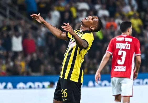 开云APP-Goal:马夏尔不在雅典AEK新帅计划中,墨西哥美洲狮想租借他