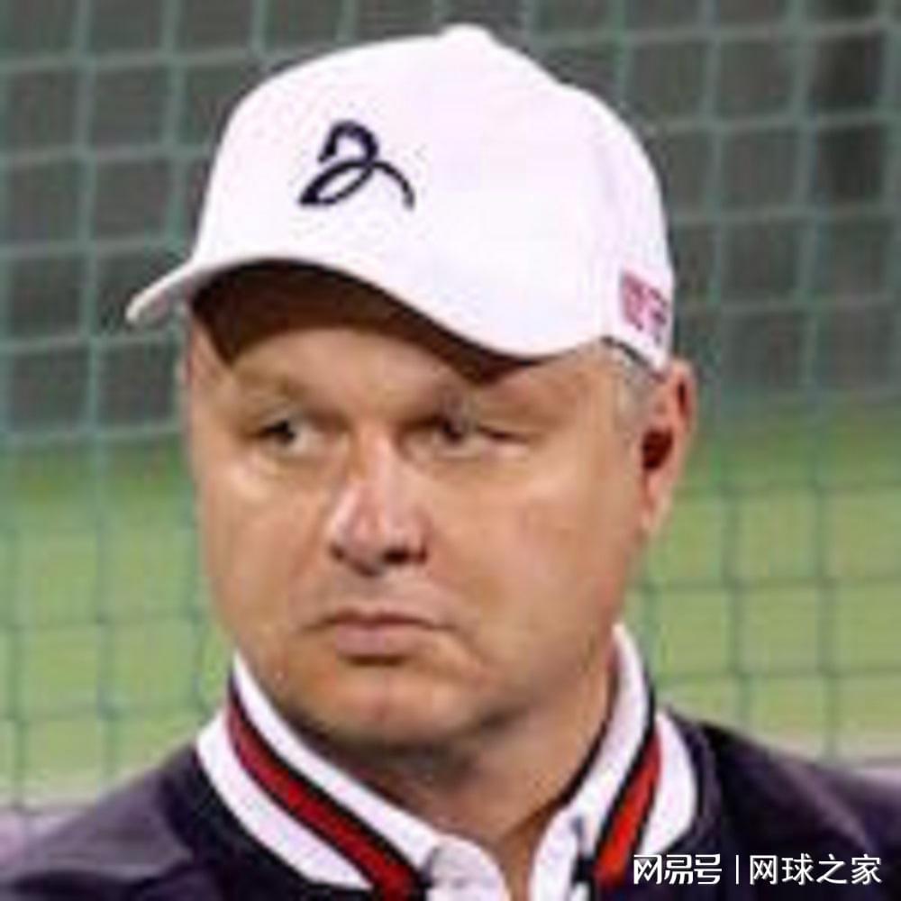 开云APP-从索菲亚到伊斯坦布尔，率弟子接连夺冠，瓦伊达证明自己仍是名帅