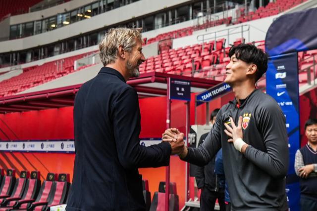 1761971444214035088.jpg 海港.jpg